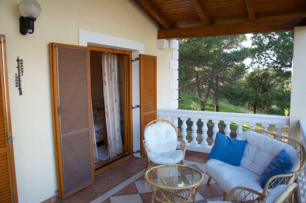 Villa Maximilian Grebastica Bagian luar foto