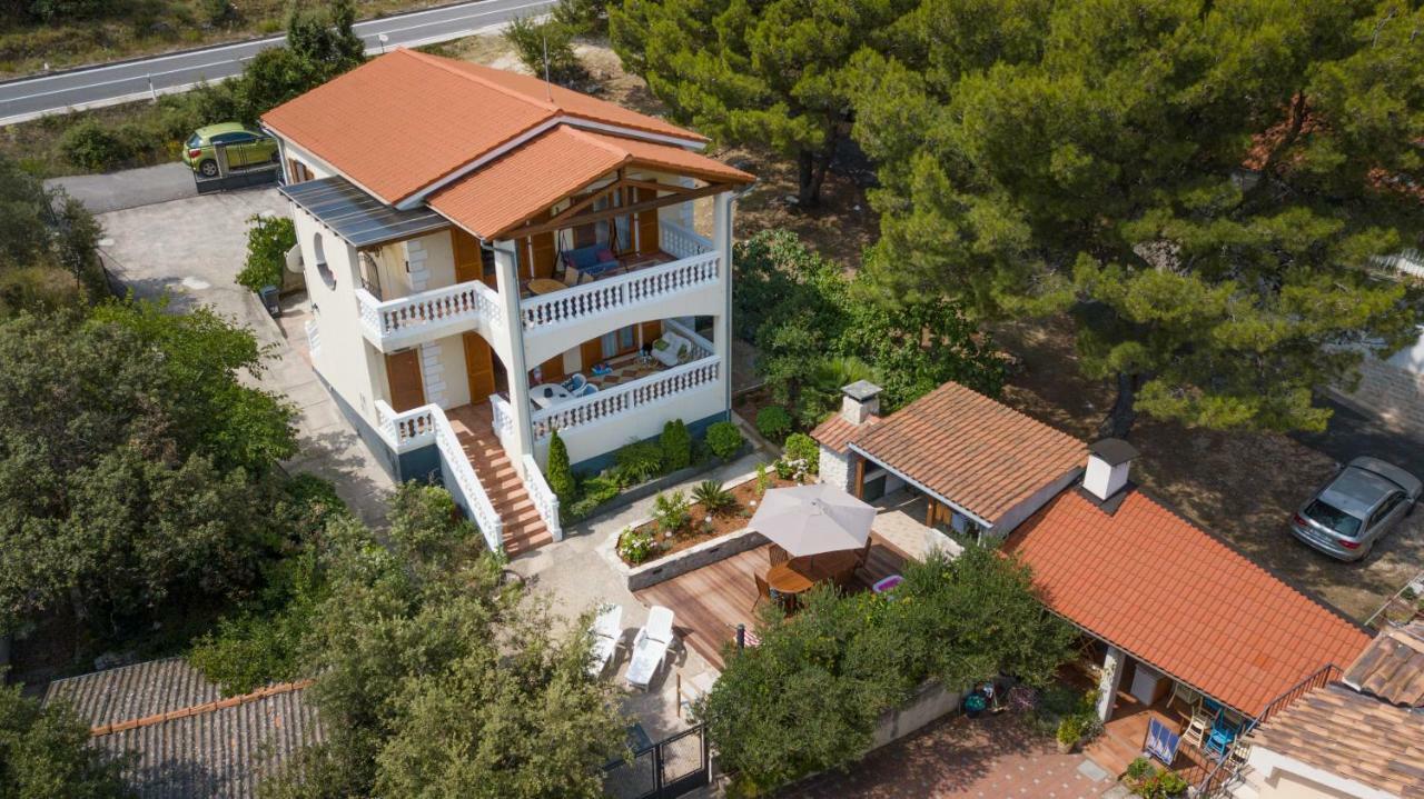 Villa Maximilian Grebastica Bagian luar foto